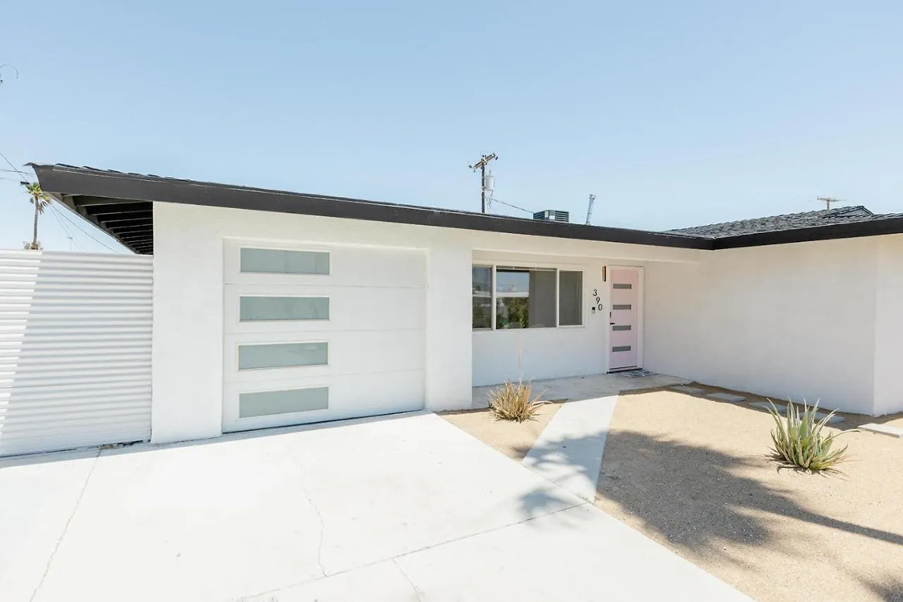 Palm Vista By Rather Be Properties Palm Springs