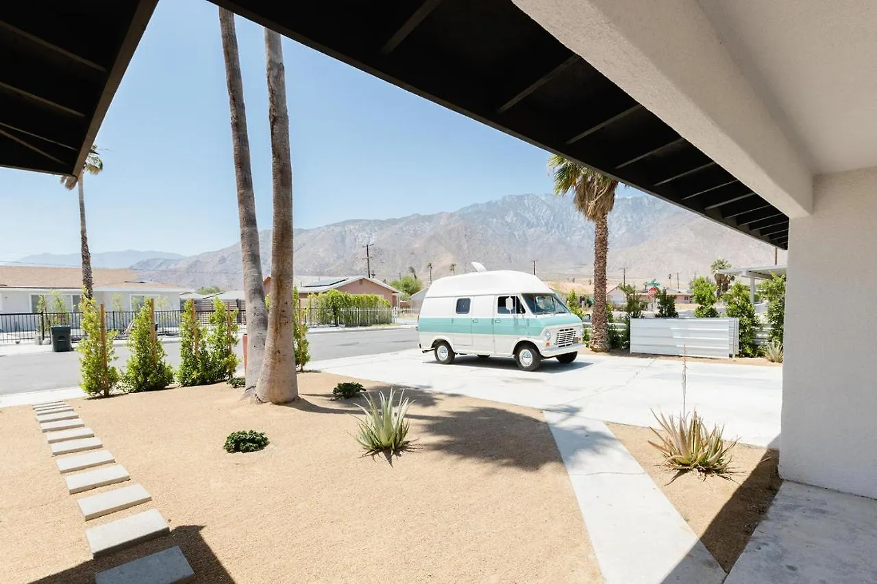 Palm Vista By Rather Be Properties Palm Springs