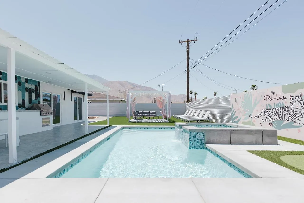 Palm Vista By Rather Be Properties Palm Springs 0*,